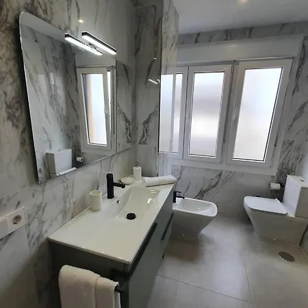 Llara - Amplitud Y Calidad En El Centro 4 Hab - 8 Personas Apartmán Gijón