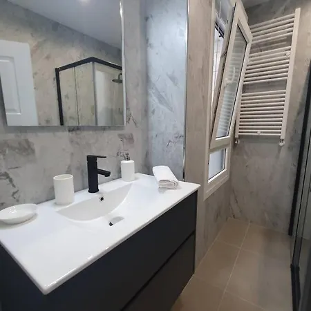 Llara - Amplitud Y Calidad En El Centro 4 Hab - 8 Personas Apartmán *